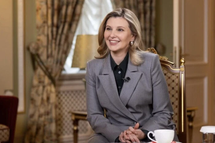 The First Lady compared the transition to the Ukrainian language to healthy eating