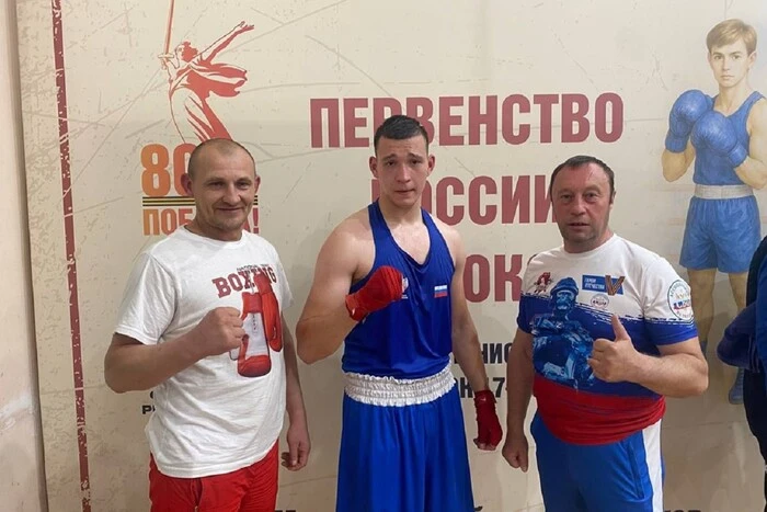 Боксер із окупованого Генічеська увійшов до резервного складу юнацької збірної Росії