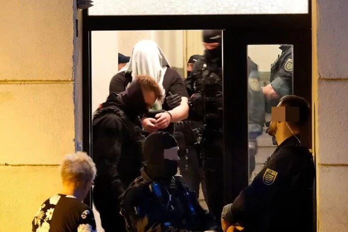 W Niemczech mężczyzna otworzył ogień z okna i ranił Ukraińca