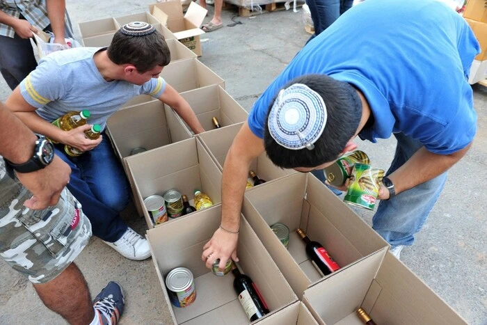 Journalist explains the differences between volunteers in Israel and Ukraine