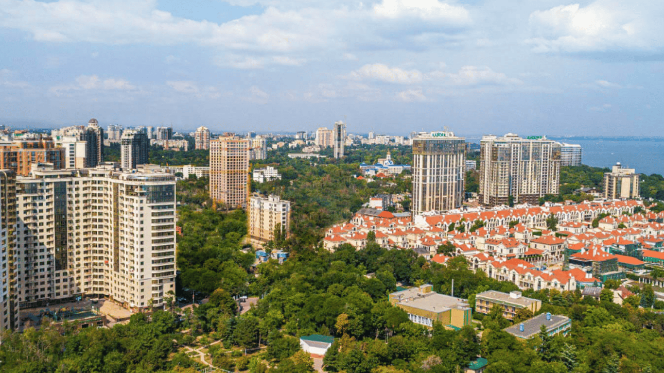 Обережно, шахраї — як винайняти квартиру в Одесі на піку сезону