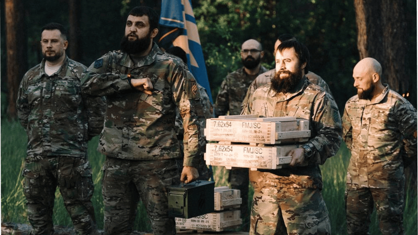 Biletsky handed commemorative coins to the military of the 3rd OSHB — photo