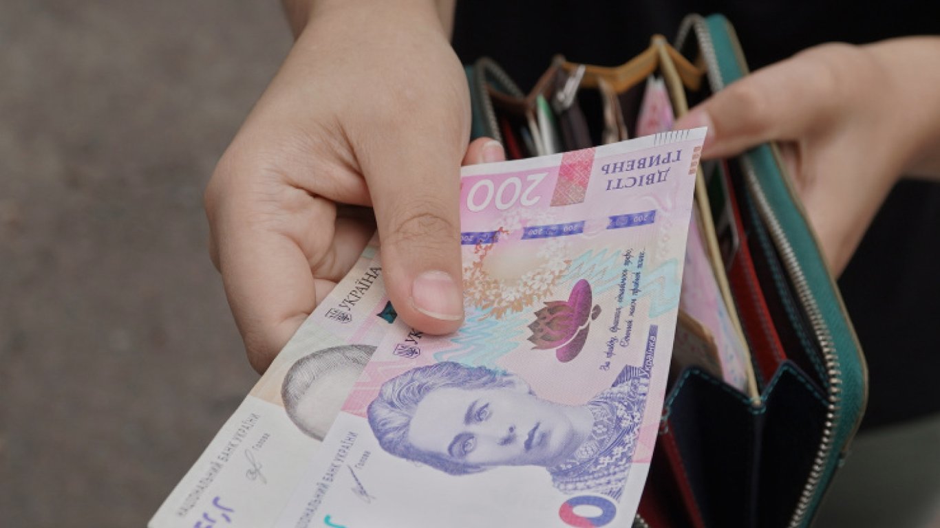 Pieniądze od Caritas – gdzie Ukraińcy mogą otrzymać wsparcie finansowe