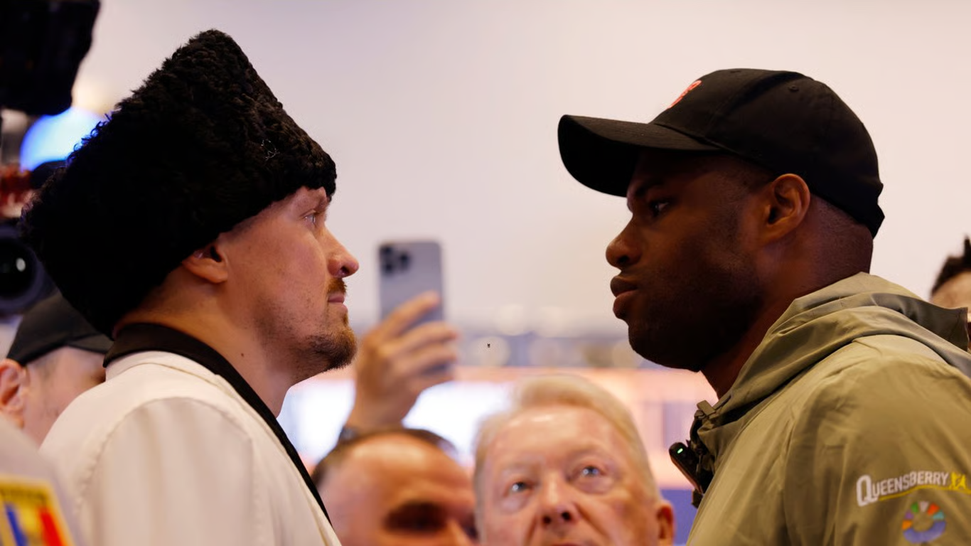 Legends of Ukrainian sports wish success to Usyk in the arena with Dubois