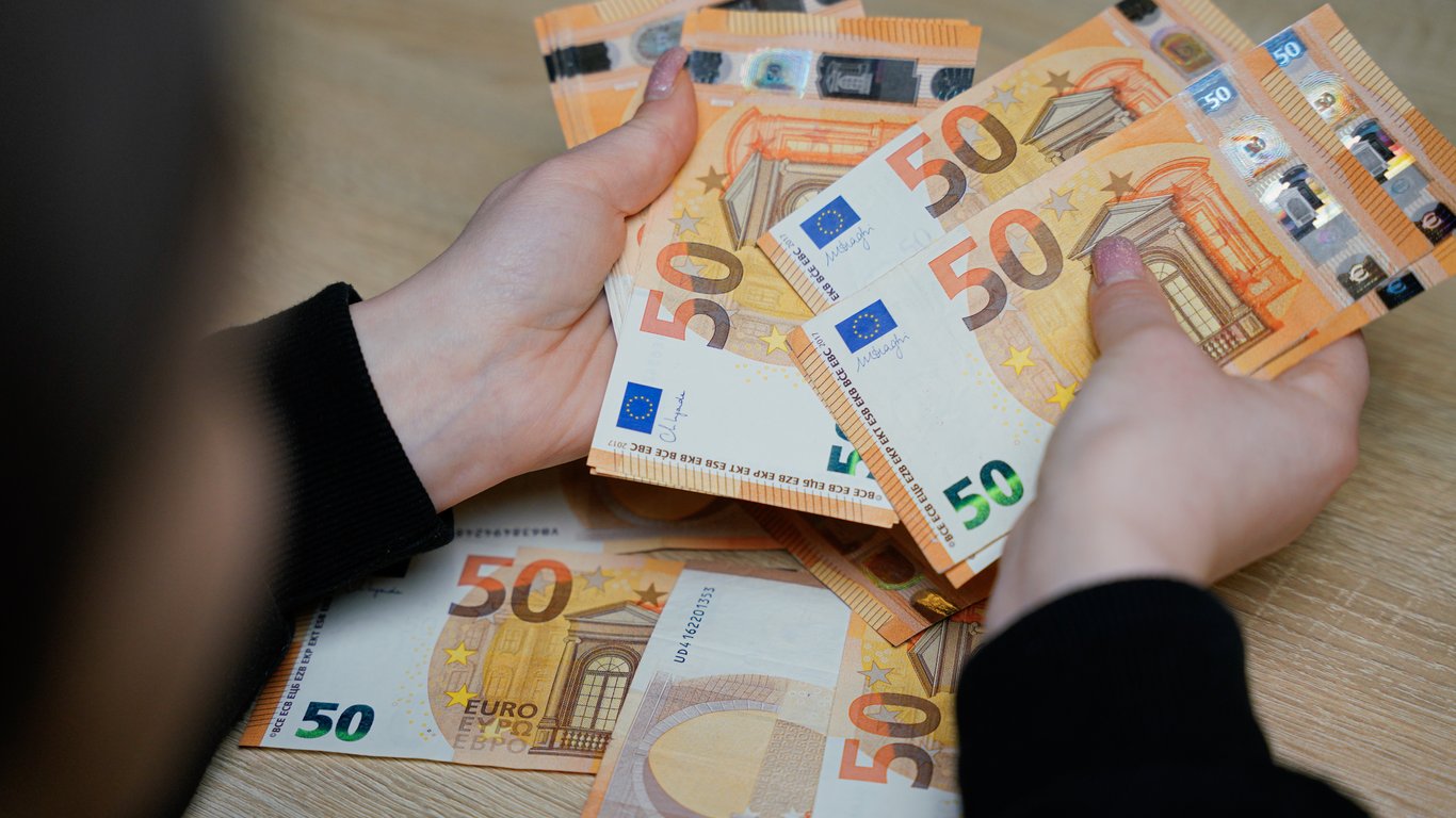 Перехід на євро в Україні — коли це може відбутися