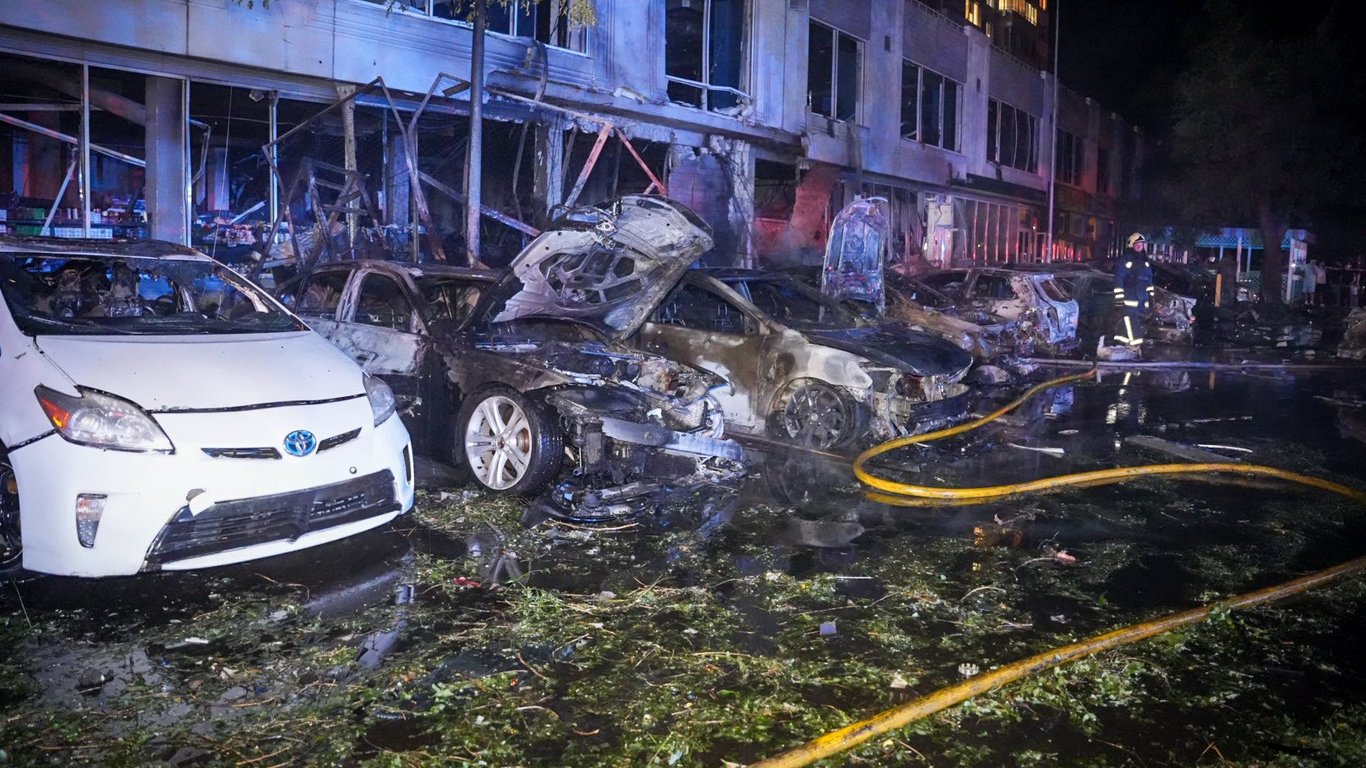 Night Attack on Odesa - First Photos from the Impact Site