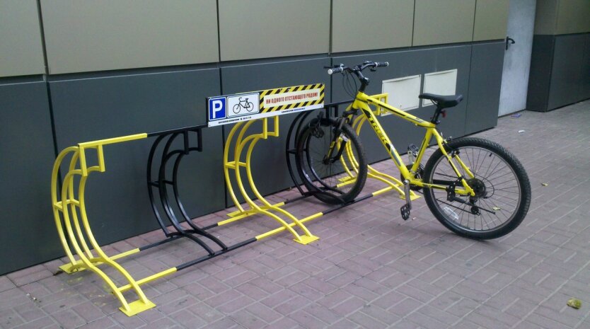 Bike paths 'from nowhere to nowhere': Popenko spoke about the cycling absurdity in Ukraine